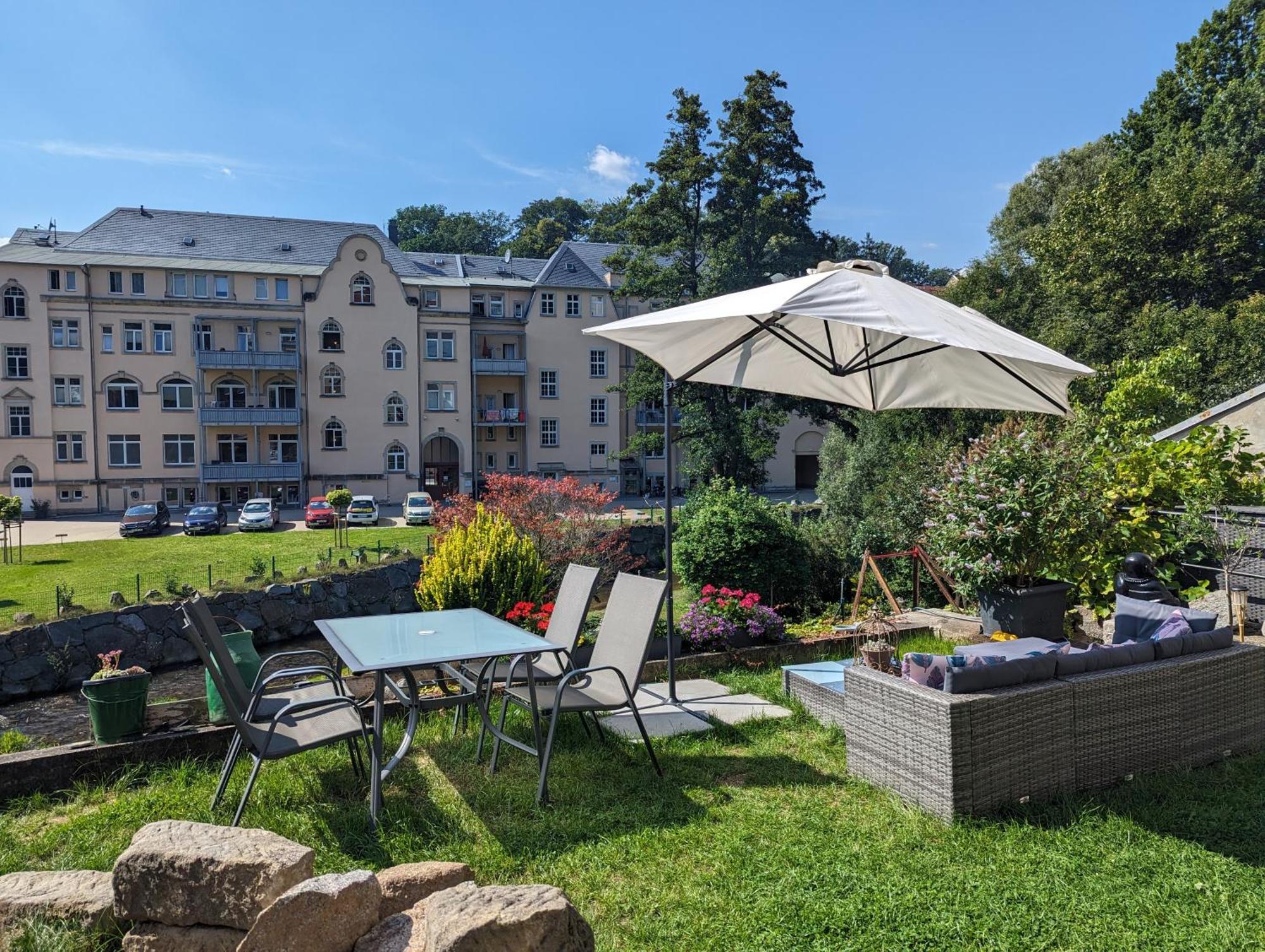 F4 - Urlaubsmagie - Grosse Wohnung Fuer Bis Zu 10 Personen Sebnitz Exterior photo